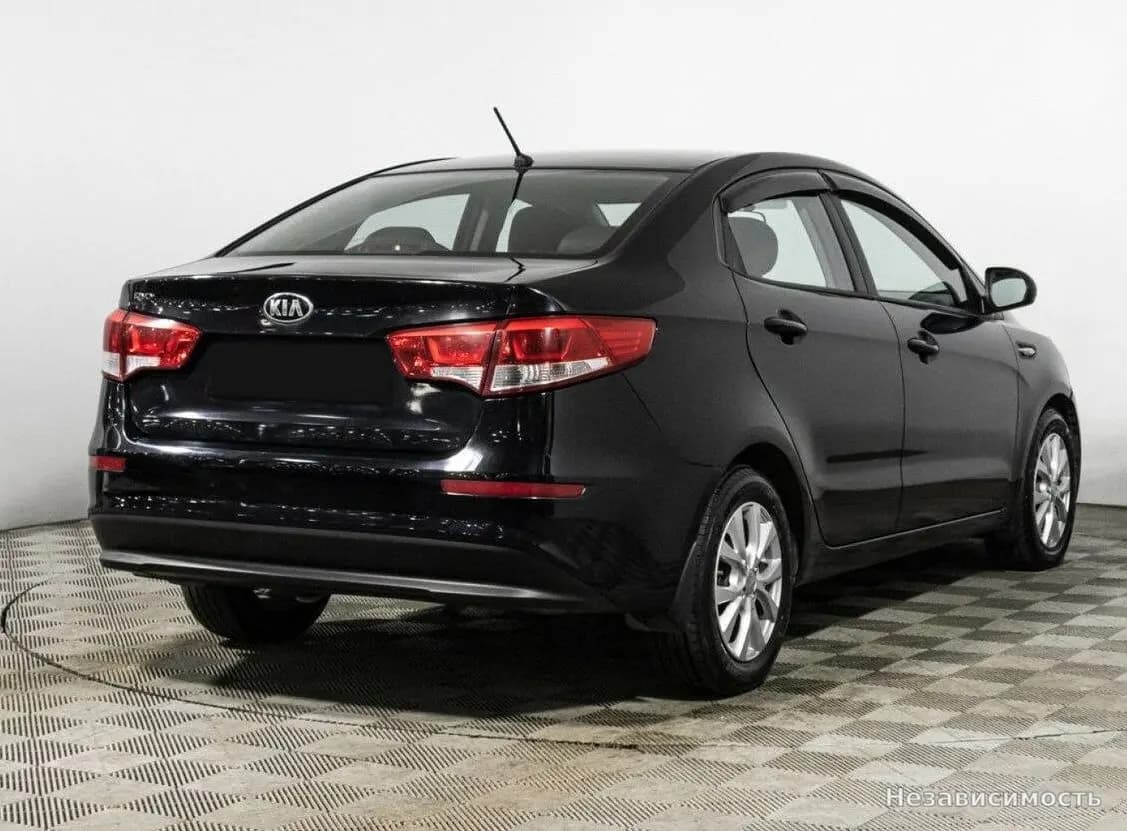 KIA Rio 2015 с пробегом — фото 5
