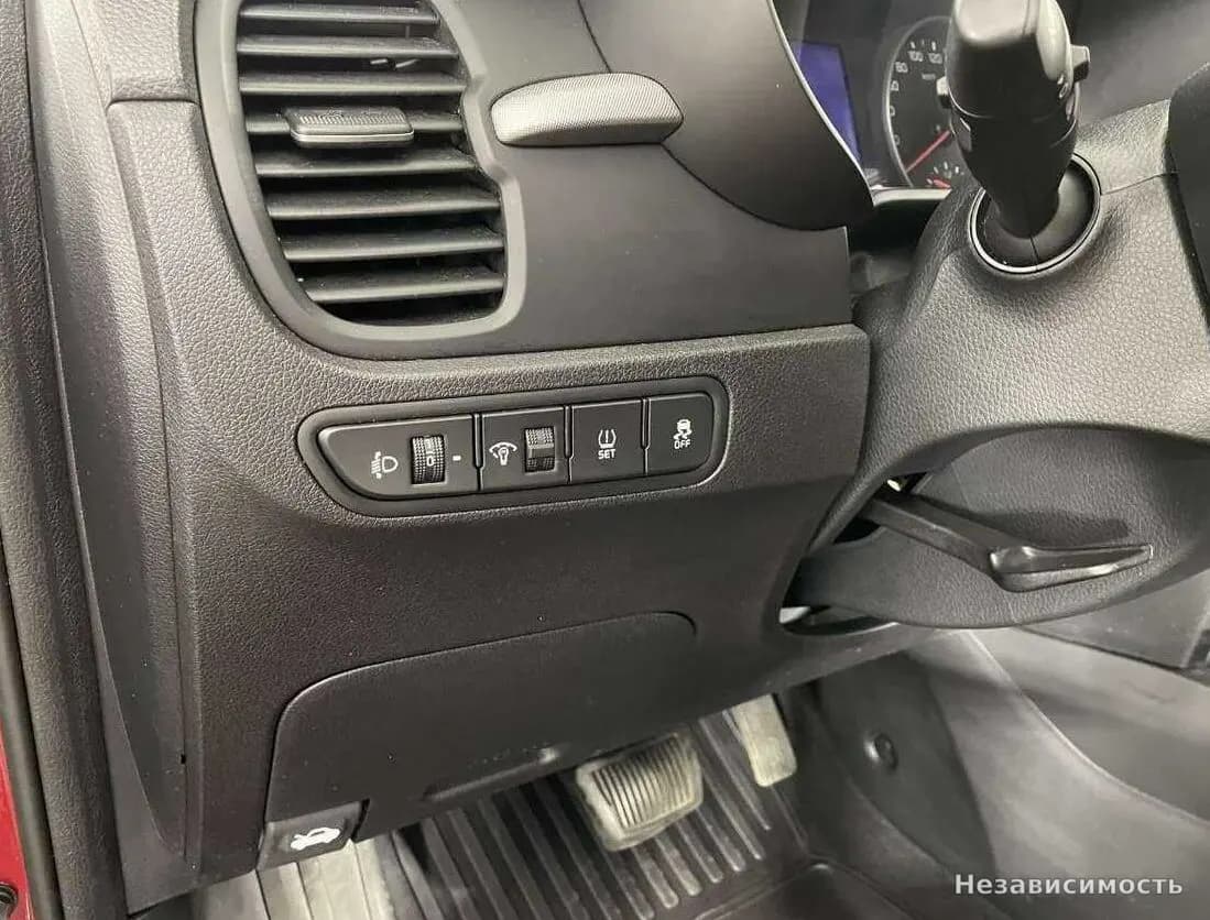 KIA Rio 2019 с пробегом — фото 9