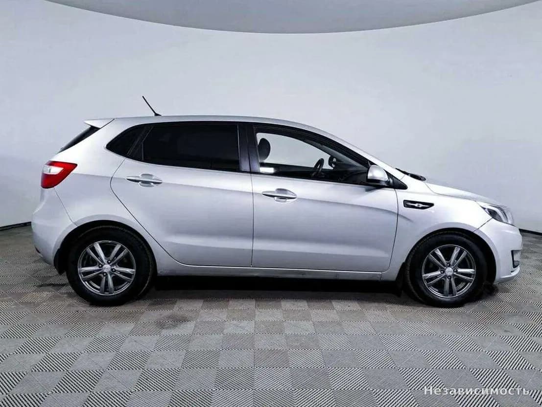 KIA Rio 2013 с пробегом — фото 4