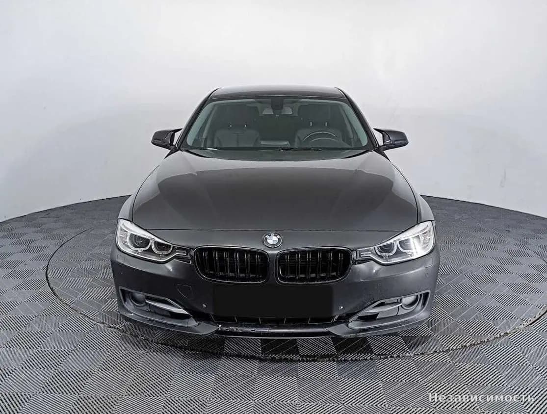 BMW 3 серии 2014 с пробегом — фото 2
