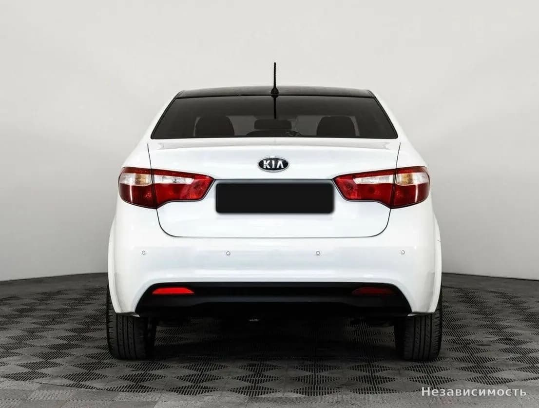 KIA Rio 2012 с пробегом — фото 5