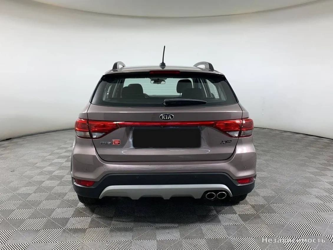 KIA Rio 2018 с пробегом — фото 6