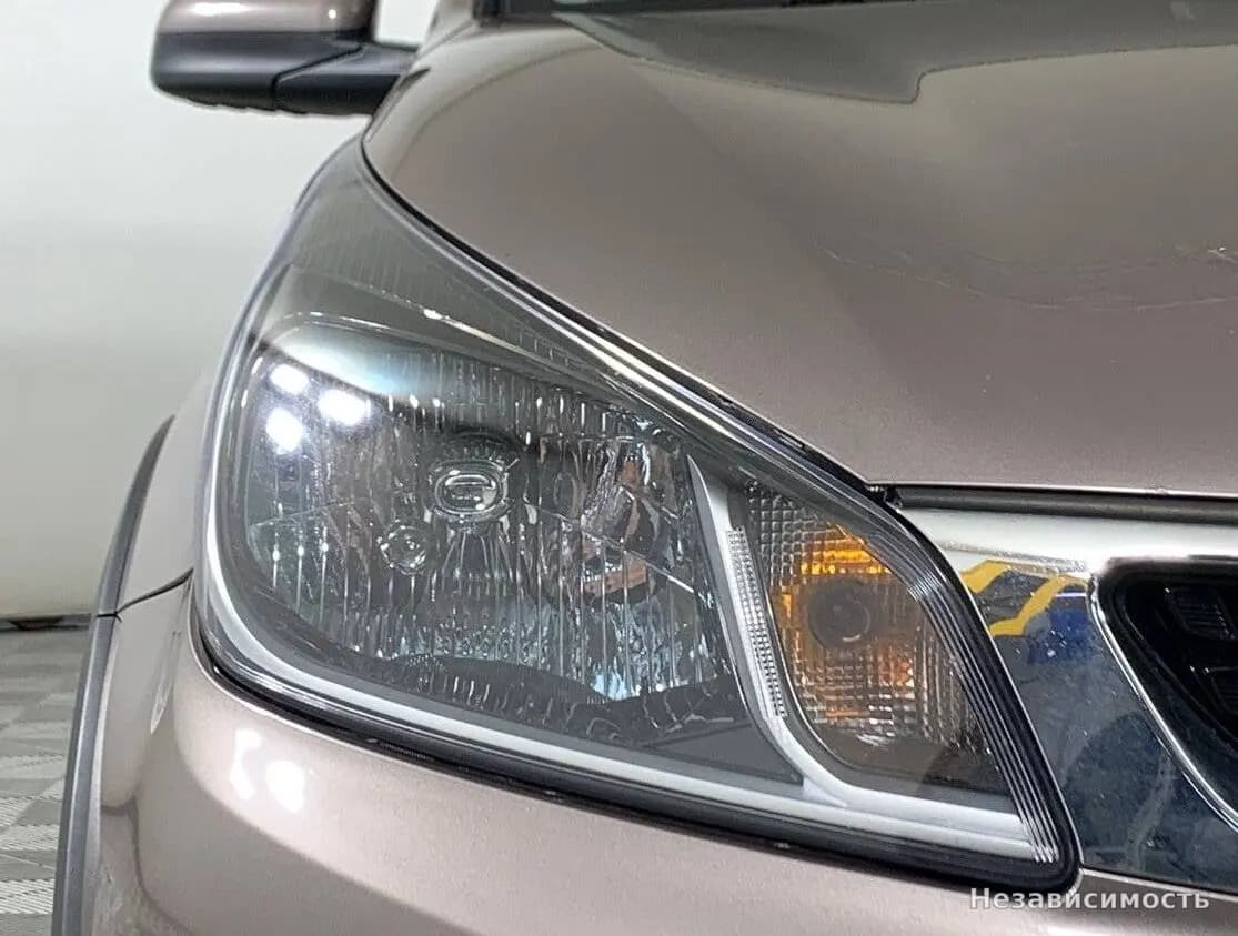 KIA Rio 2018 с пробегом — фото 10