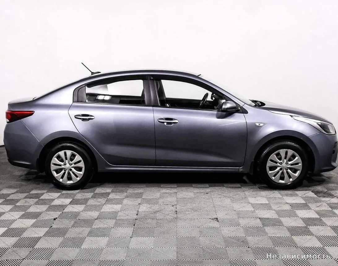 KIA Rio 2017 с пробегом — фото 4