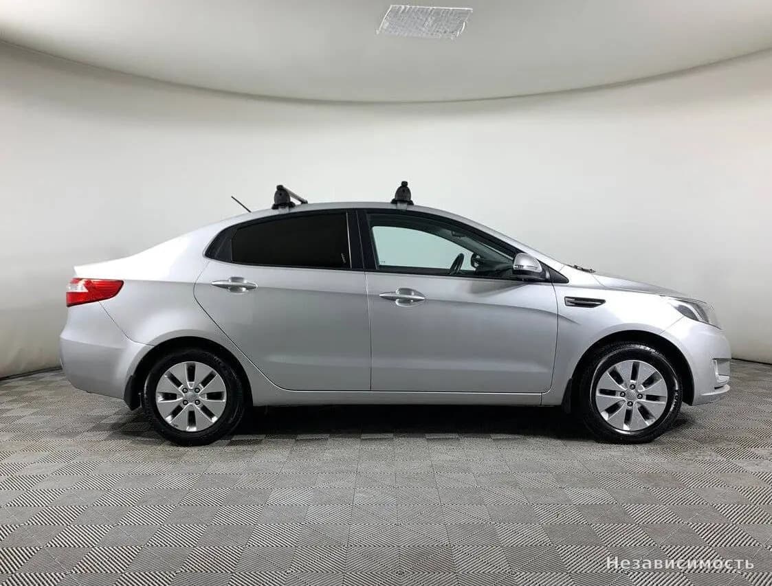 KIA Rio 2013 с пробегом — фото 4