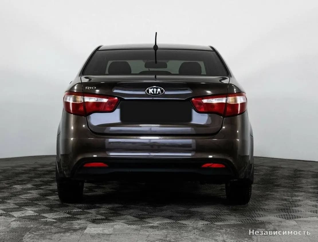 KIA Rio 2014 с пробегом — фото 6