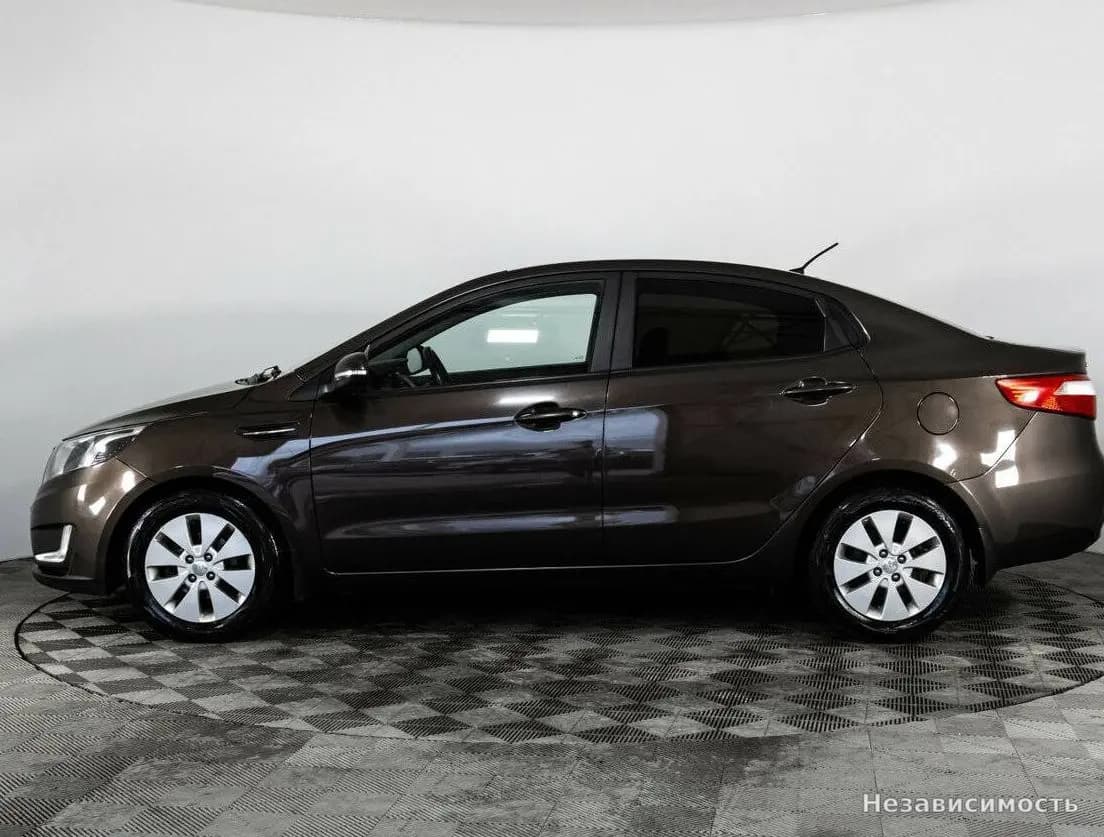 KIA Rio 2014 с пробегом — фото 8