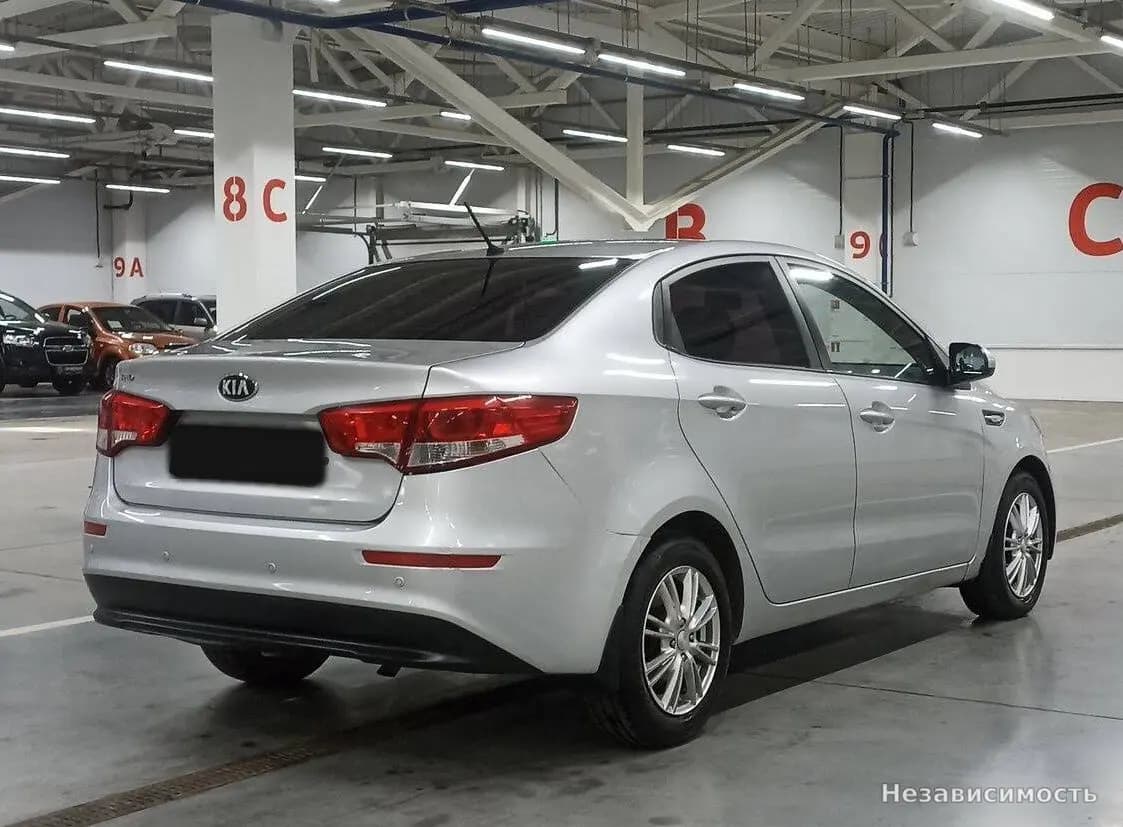 KIA Rio 2015 с пробегом — фото 5
