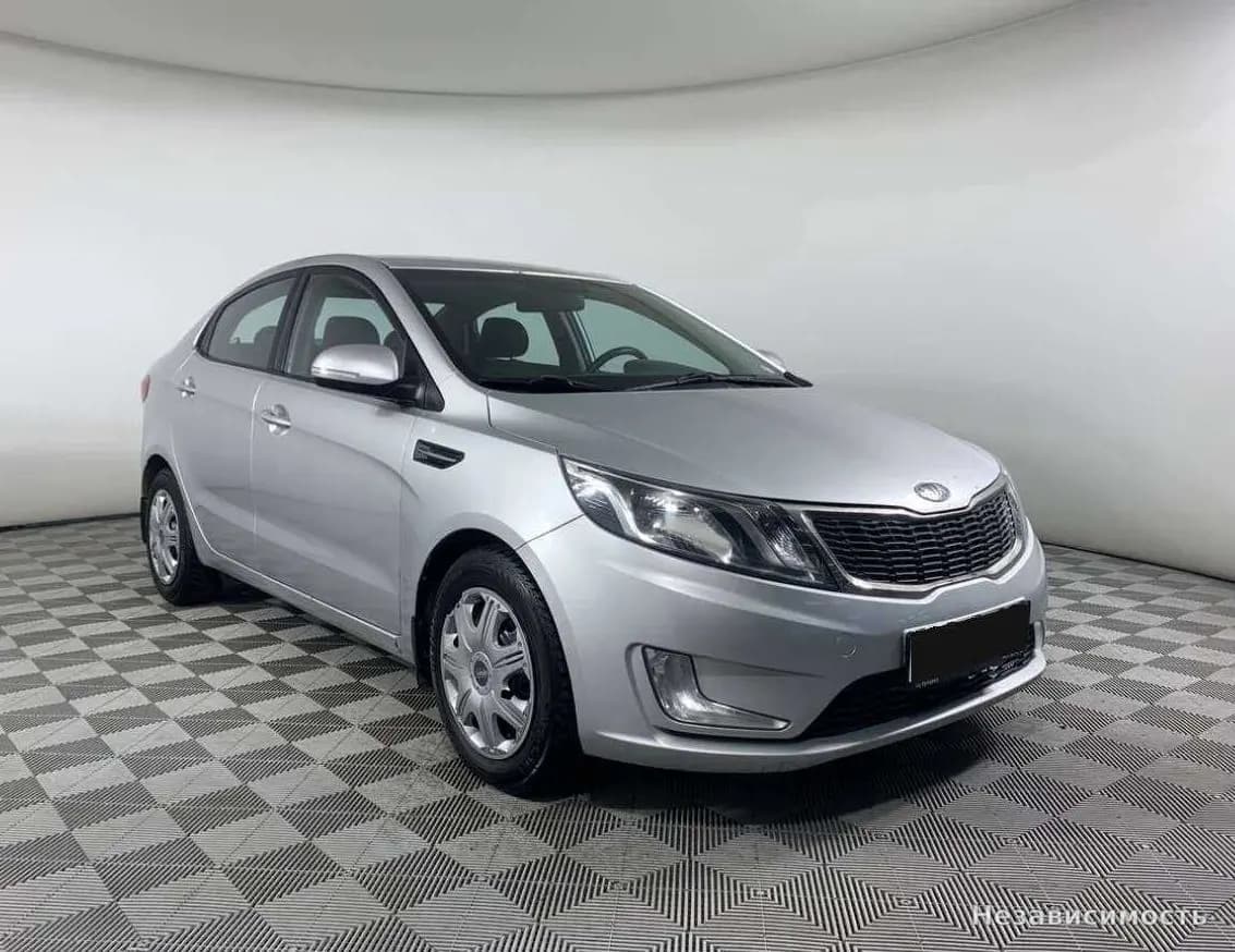 KIA Rio 2012 с пробегом — фото 3