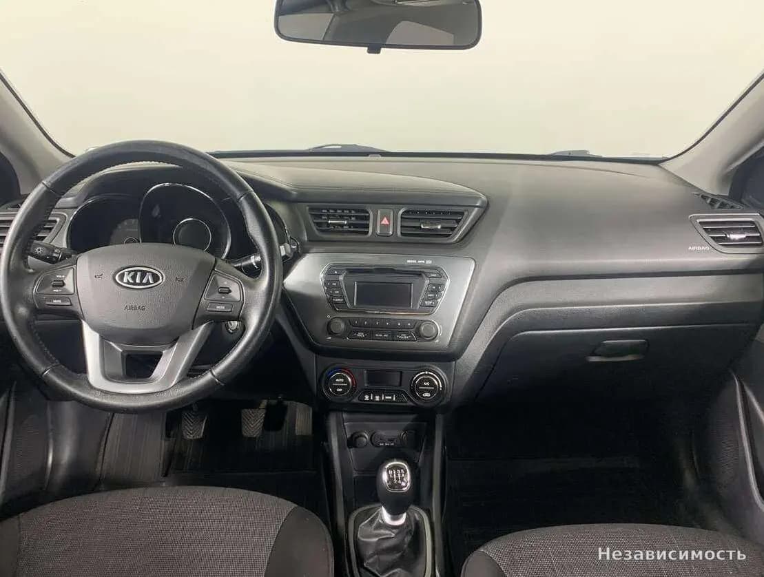 KIA Rio 2012 с пробегом — фото 9