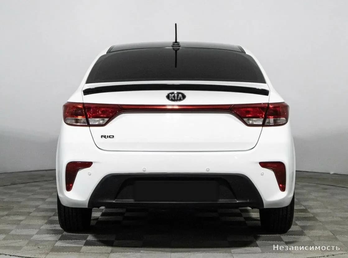 KIA Rio 2019 с пробегом — фото 6