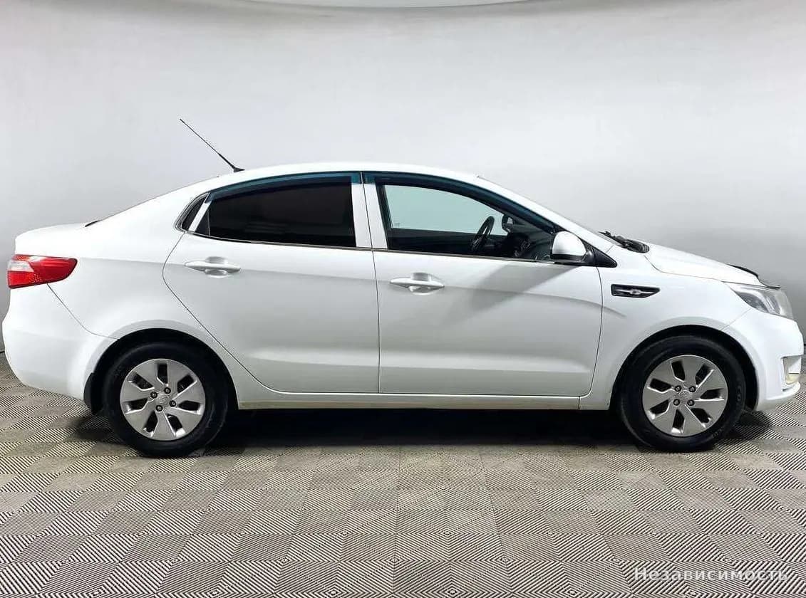 KIA Rio 2014 с пробегом — фото 4