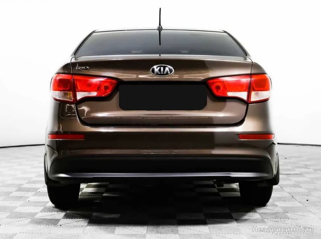 KIA Rio 2015 с пробегом — фото 5