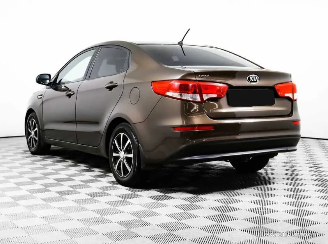 KIA Rio 2015 с пробегом — фото 6