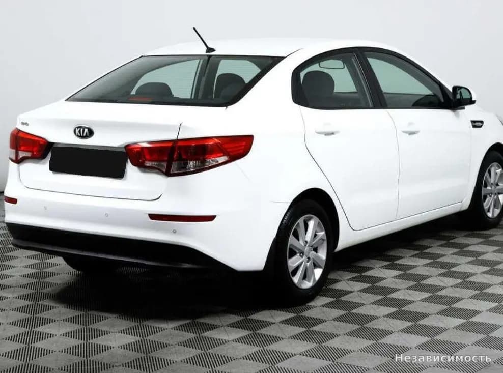 KIA Rio 2016 с пробегом — фото 5
