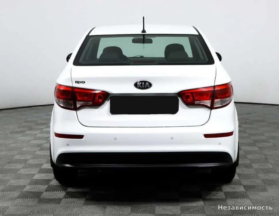 KIA Rio 2016 с пробегом — фото 6