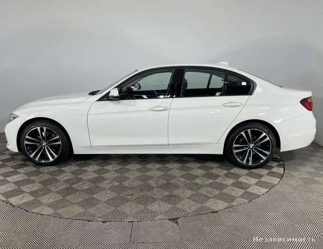 BMW 3 серии 2018 с пробегом — фото 5
