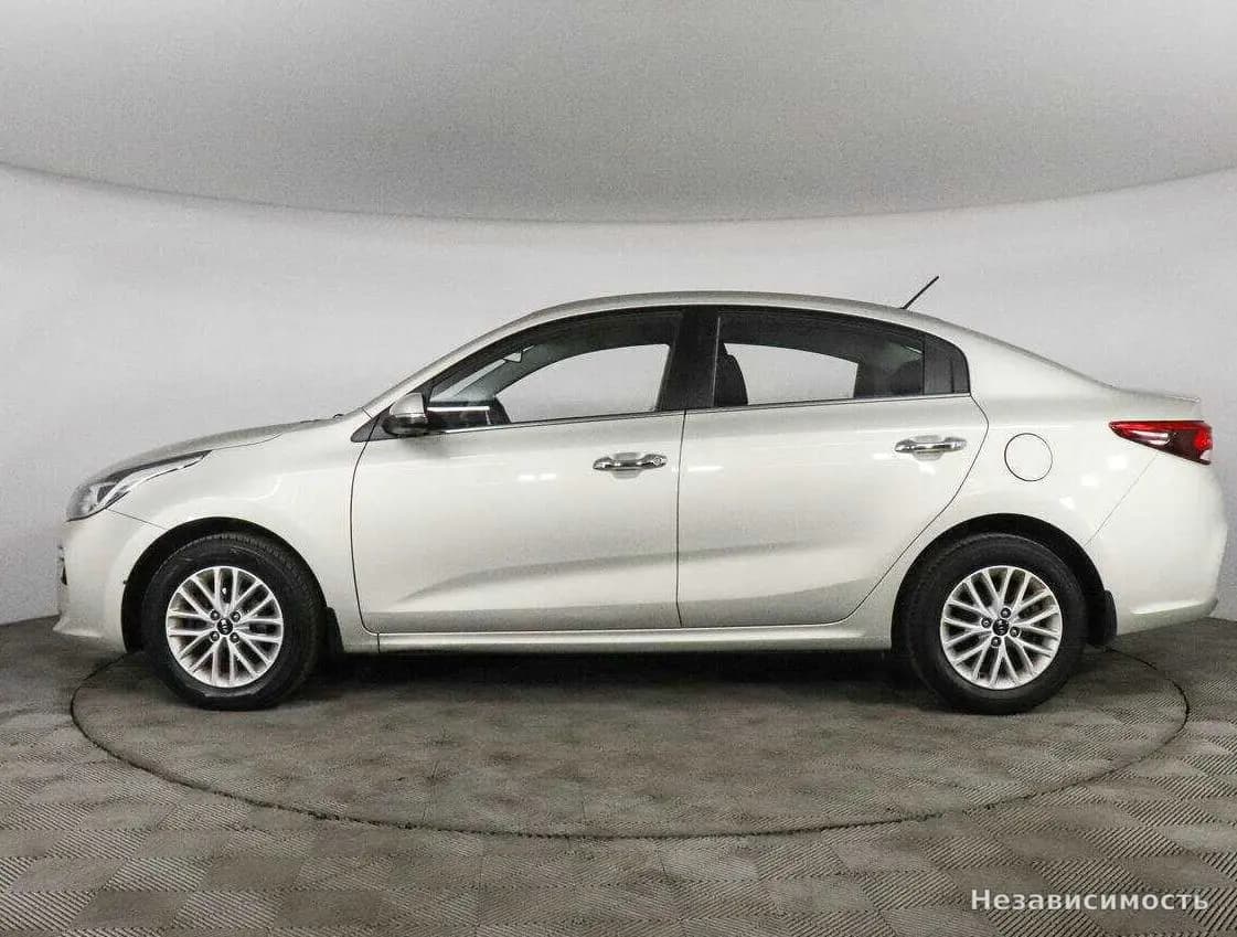 KIA Rio 2017 с пробегом — фото 8