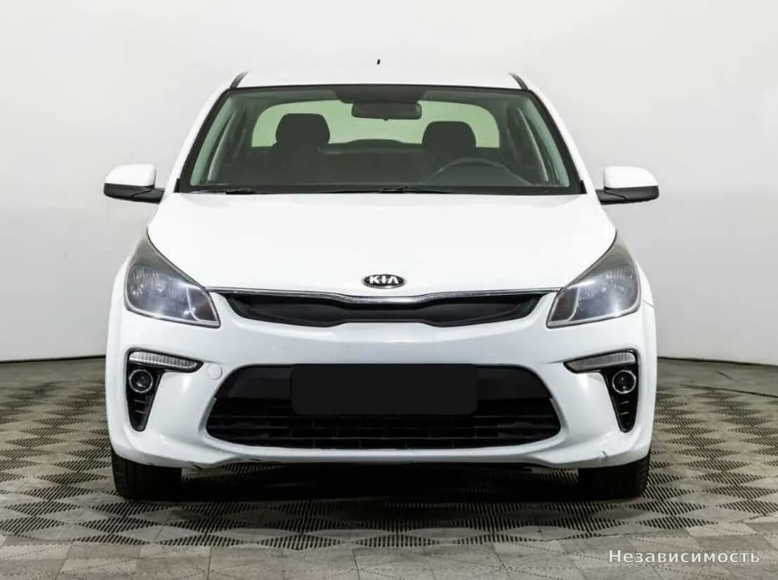 KIA Rio 2017 с пробегом — фото 2