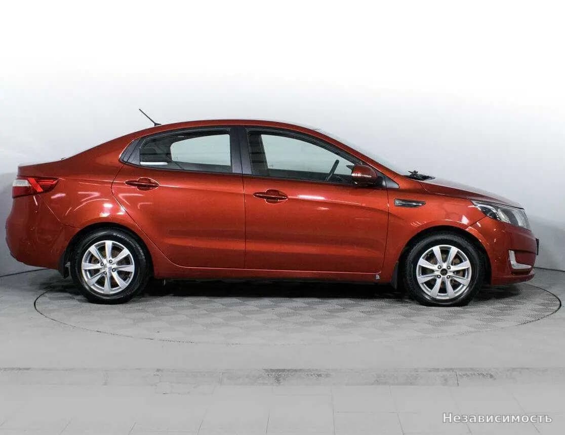 KIA Rio 2013 с пробегом — фото 4