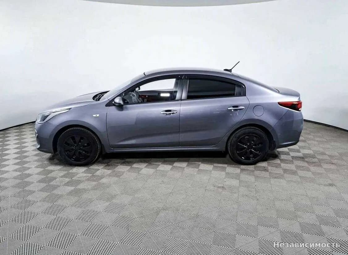 KIA Rio 2017 с пробегом — фото 8