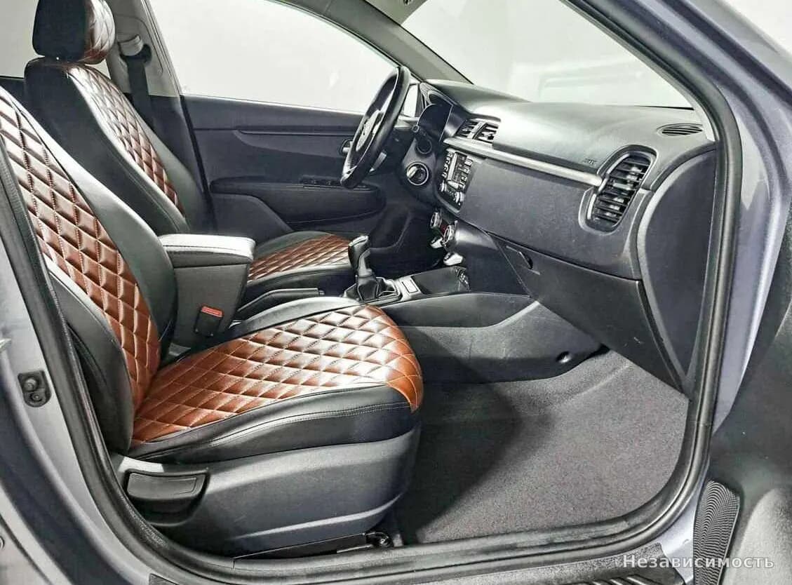 KIA Rio 2017 с пробегом — фото 9