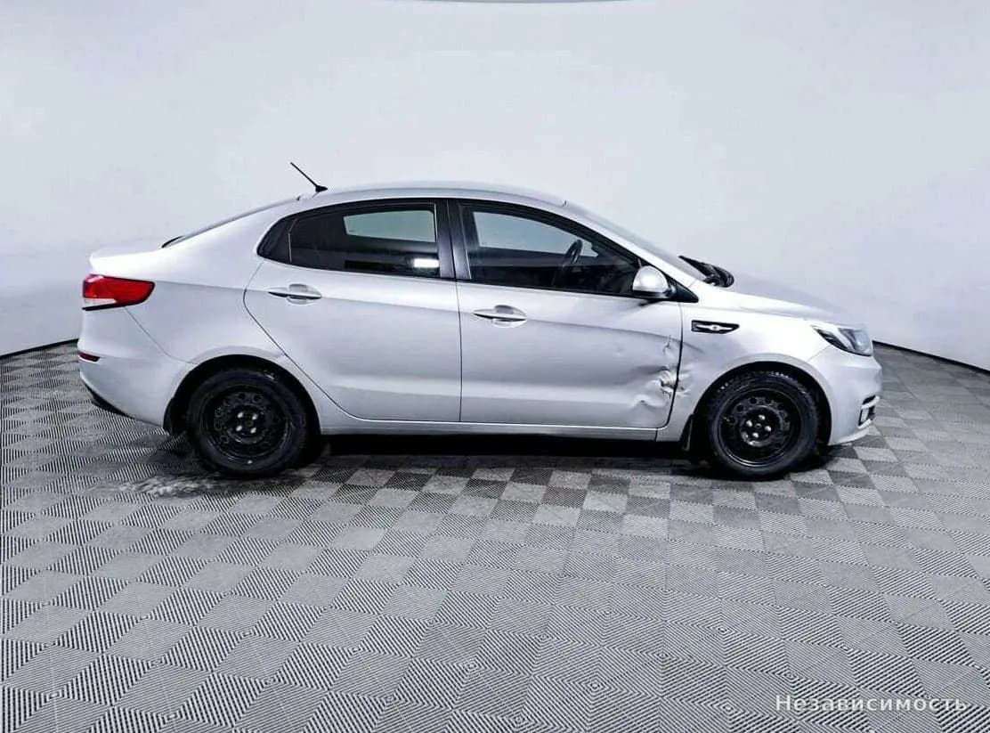 KIA Rio 2015 с пробегом — фото 4
