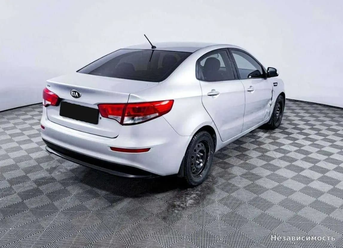 KIA Rio 2015 с пробегом — фото 5