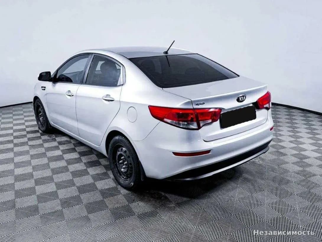 KIA Rio 2015 с пробегом — фото 7