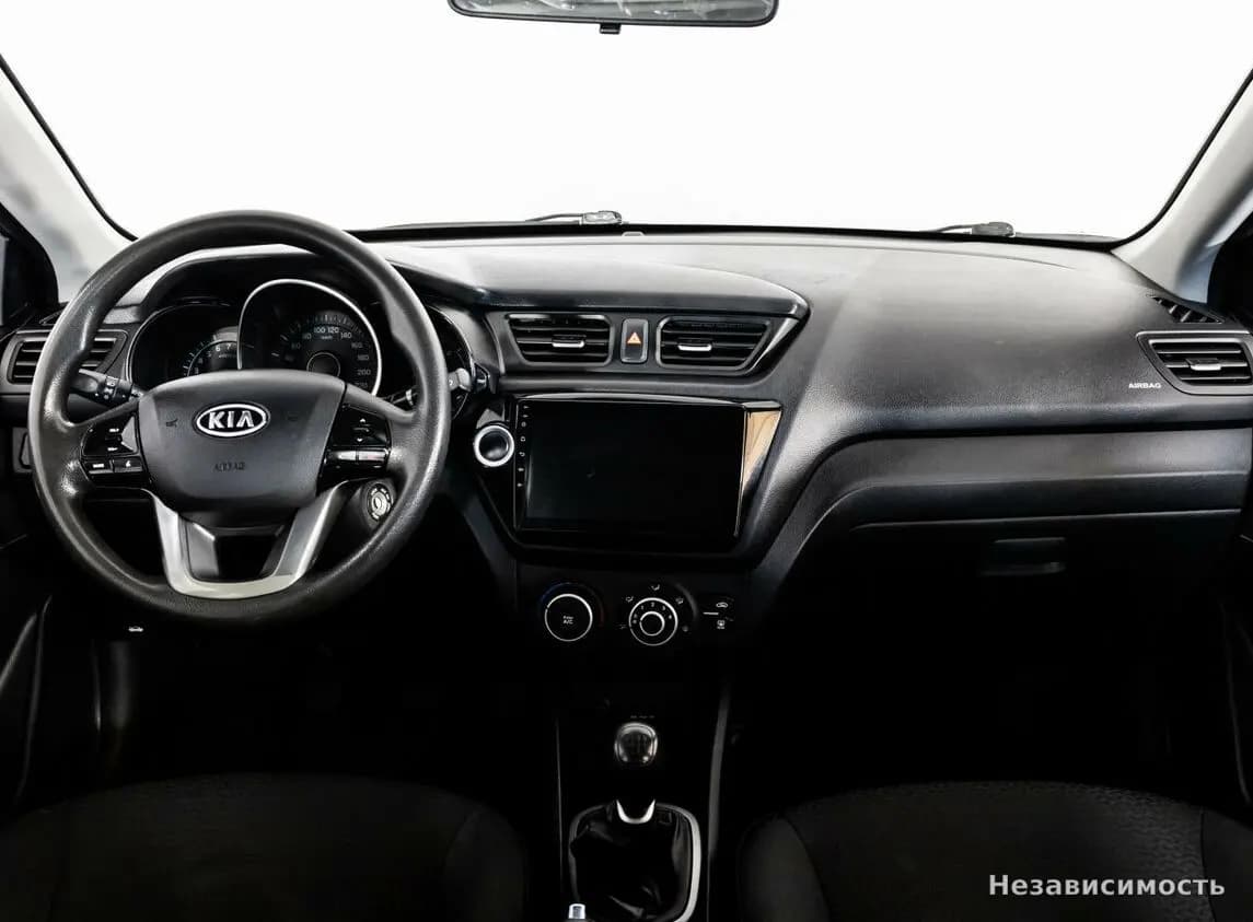 KIA Rio 2012 с пробегом — фото 8