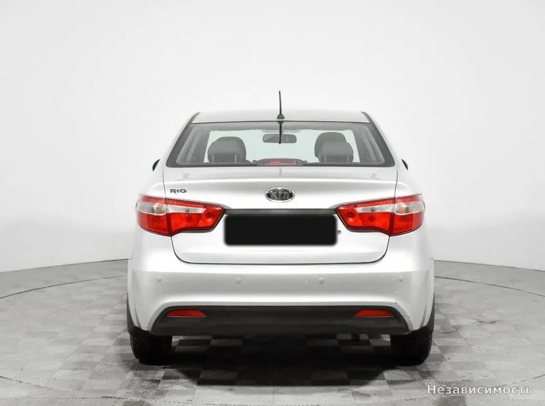 KIA Rio 2012 с пробегом — фото 6