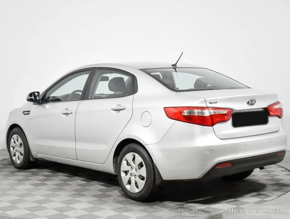 KIA Rio 2012 с пробегом — фото 7