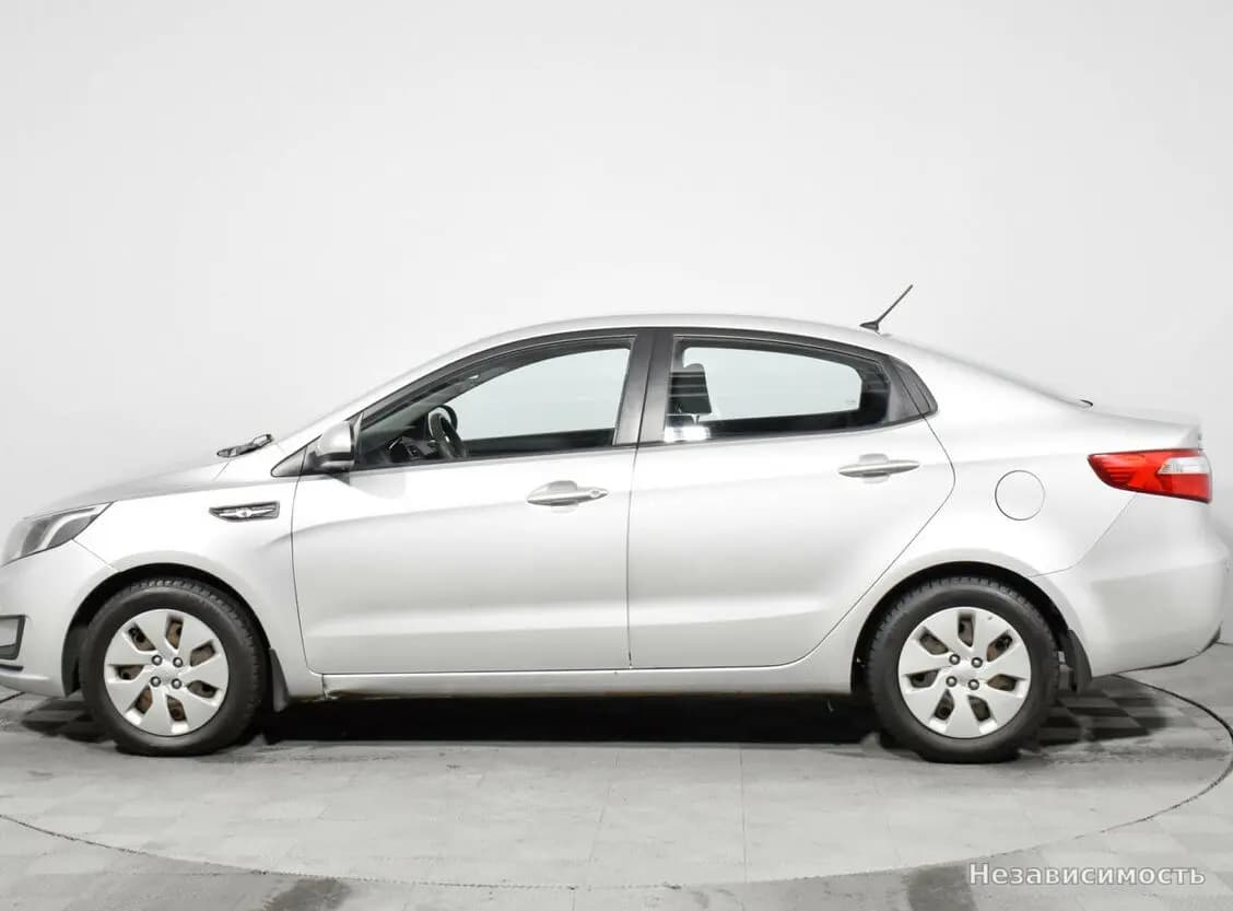 KIA Rio 2012 с пробегом — фото 8