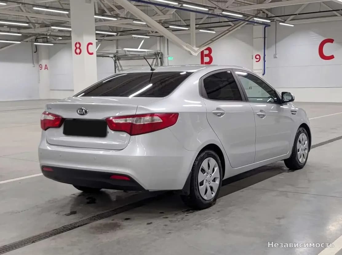 KIA Rio 2014 с пробегом — фото 5