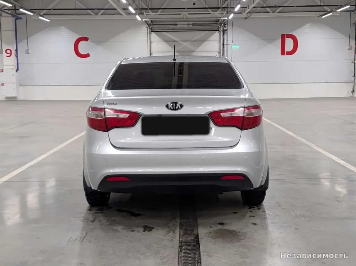 KIA Rio 2014 с пробегом — фото 6