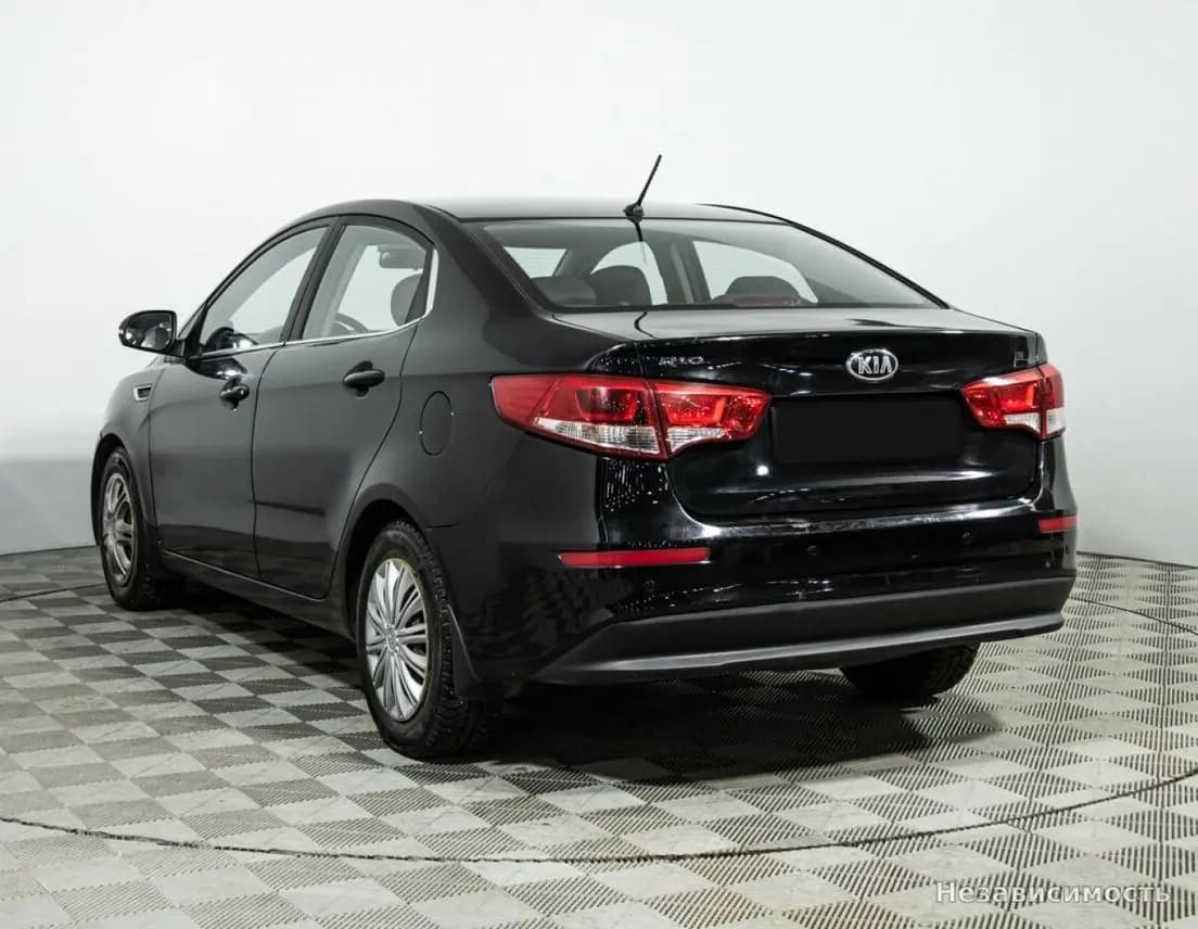 KIA Rio 2016 с пробегом — фото 7