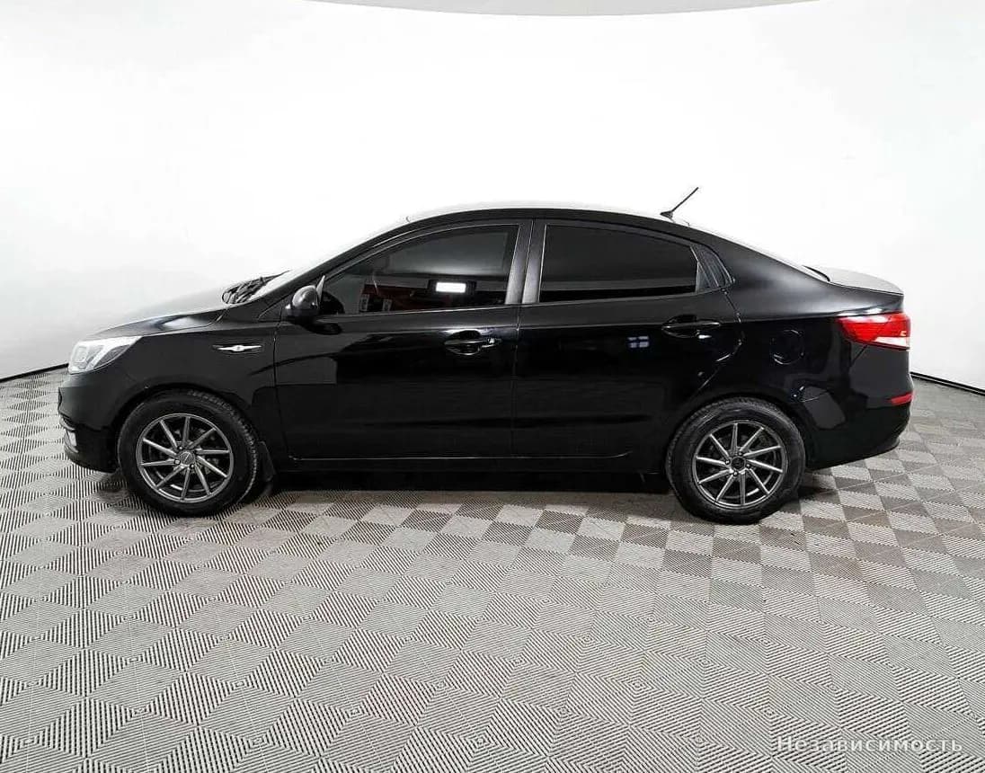 KIA Rio 2016 с пробегом — фото 8