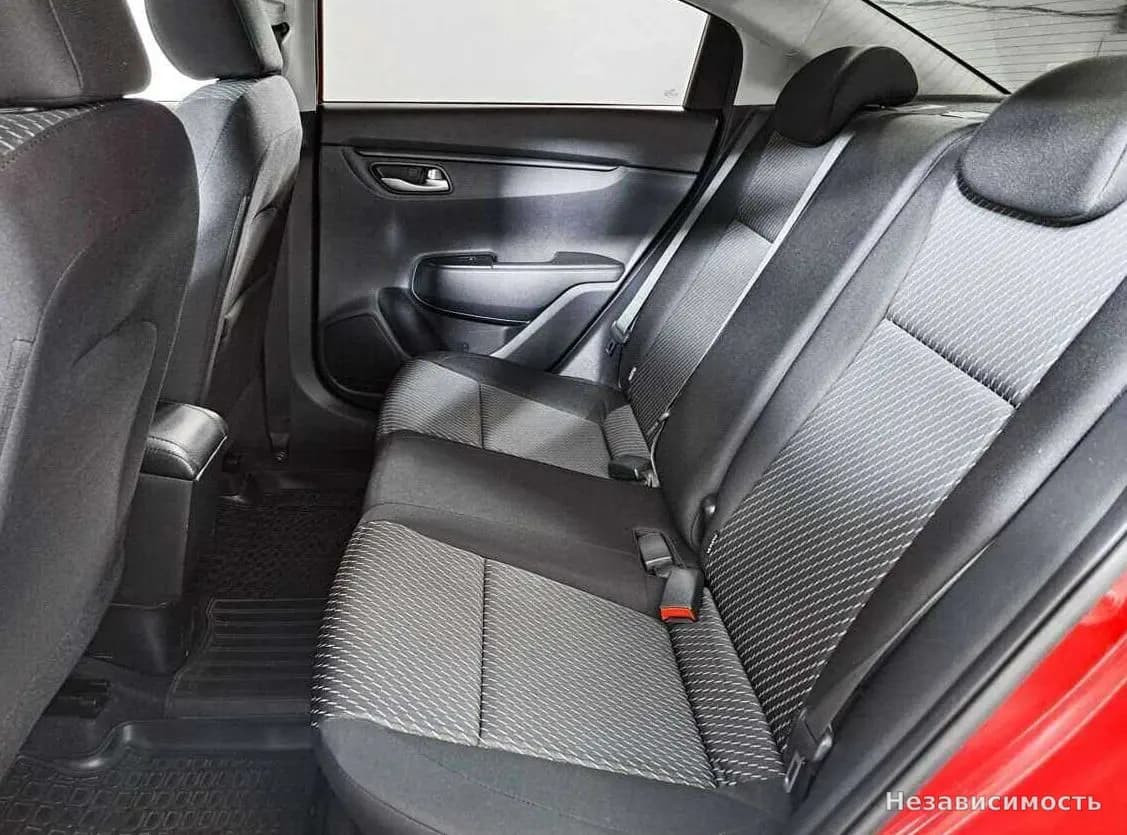 KIA Rio 2018 с пробегом — фото 8