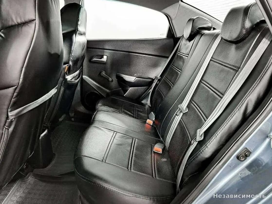 KIA Rio 2015 с пробегом — фото 10