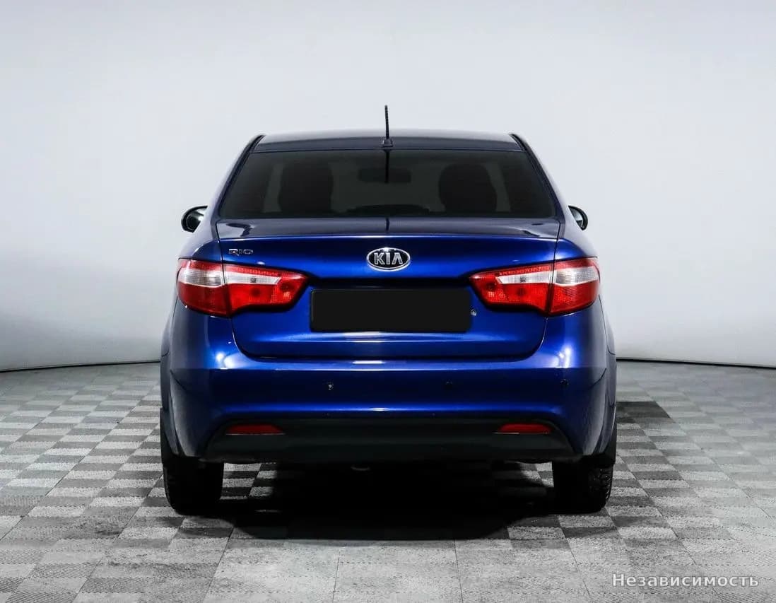 KIA Rio 2015 с пробегом — фото 4