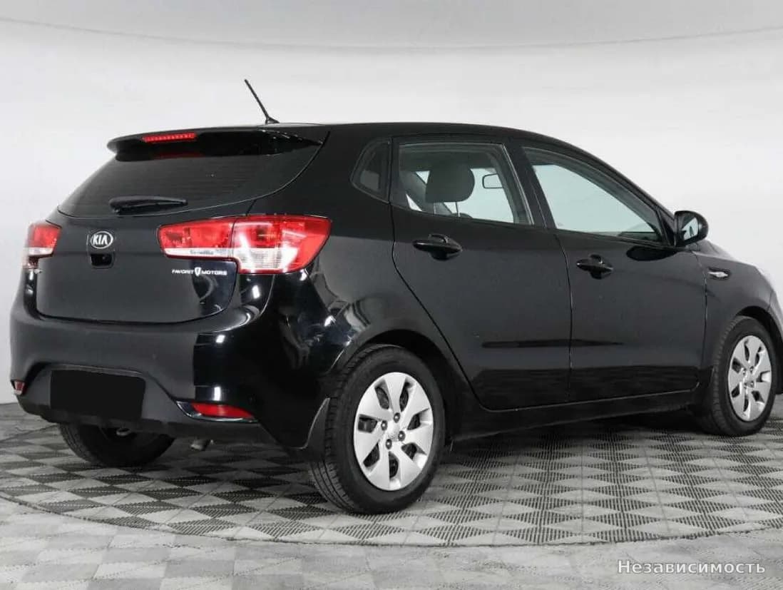KIA Rio 2015 с пробегом — фото 3