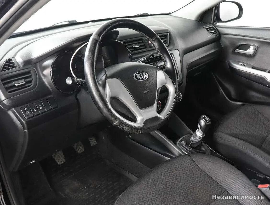 KIA Rio 2015 с пробегом — фото 5