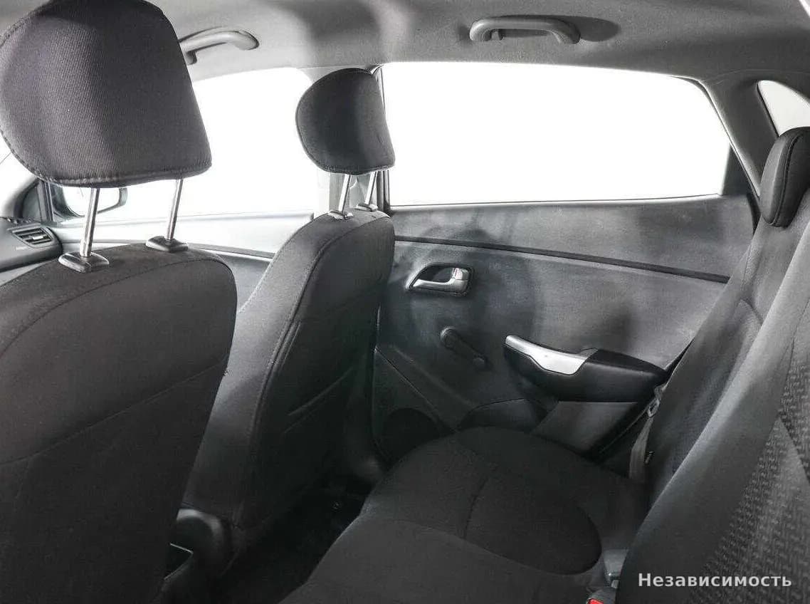 KIA Rio 2015 с пробегом — фото 8