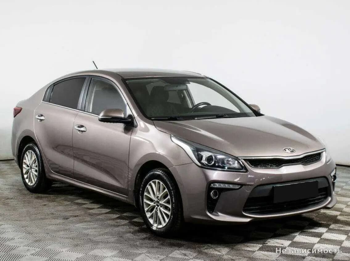 KIA Rio 2017 с пробегом — фото 3