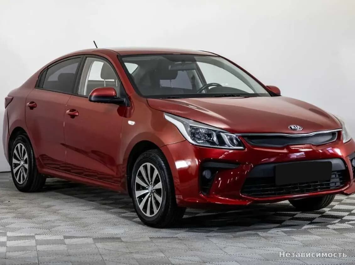 KIA Rio 2017 с пробегом — фото 3