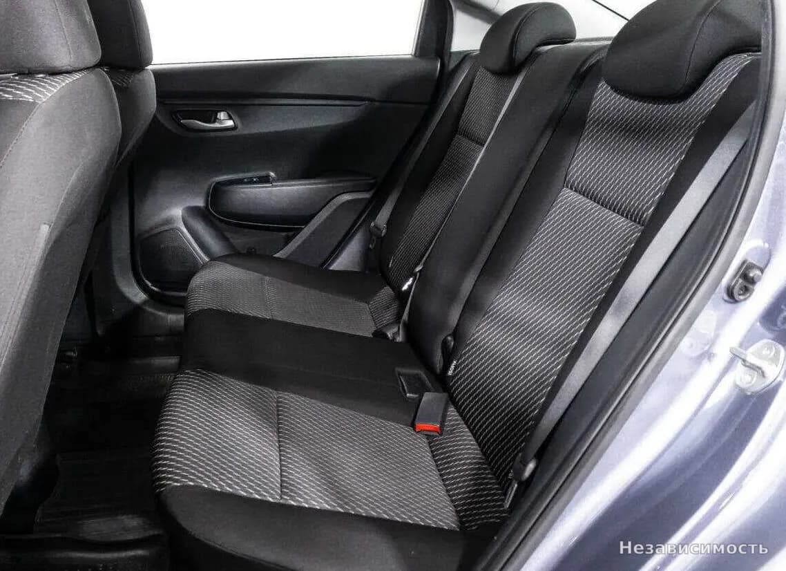 KIA Rio 2019 с пробегом — фото 10