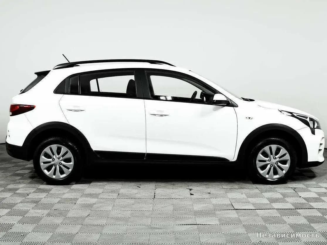 KIA Rio 2021 с пробегом — фото 4