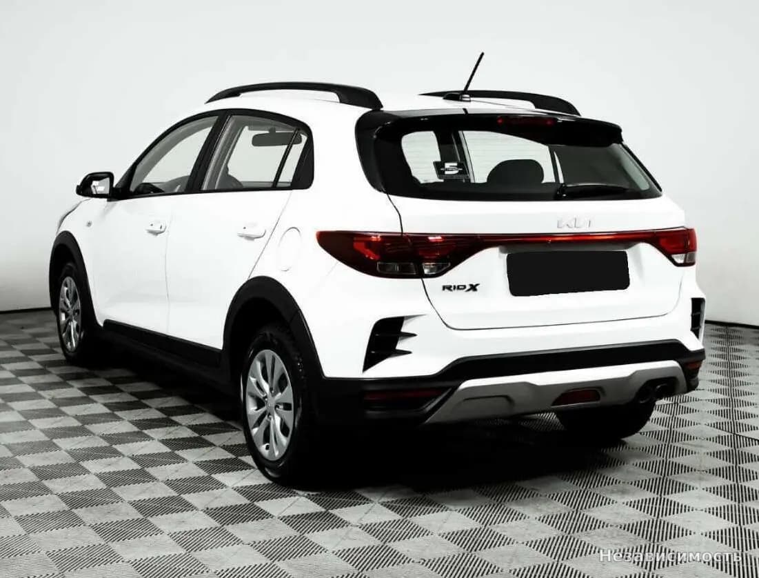 KIA Rio 2021 с пробегом — фото 7