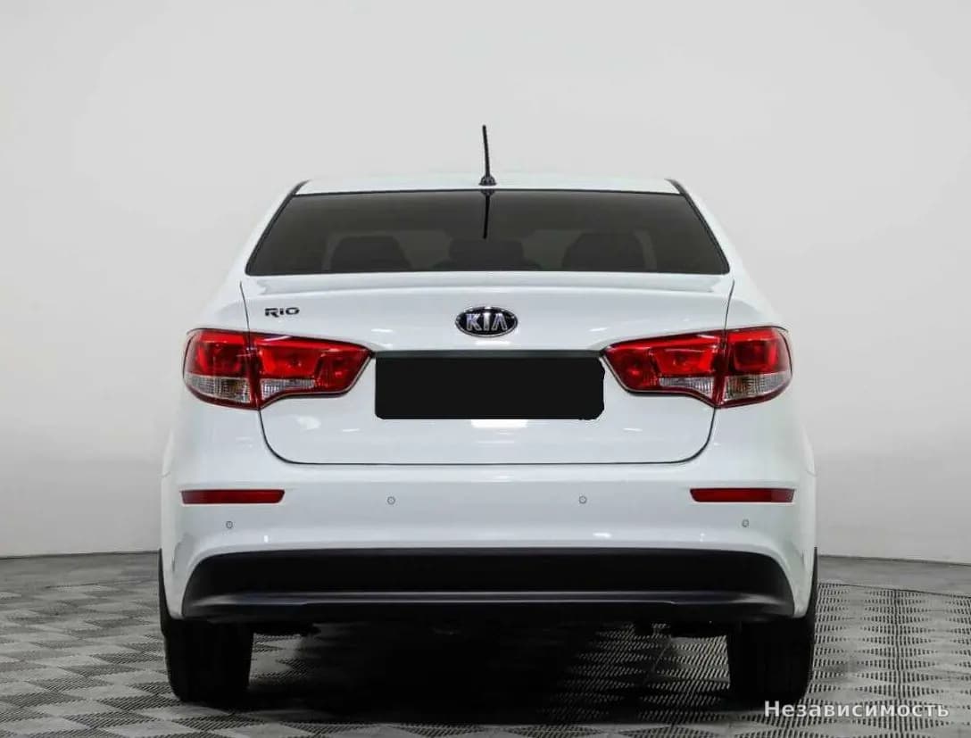 KIA Rio 2016 с пробегом — фото 5