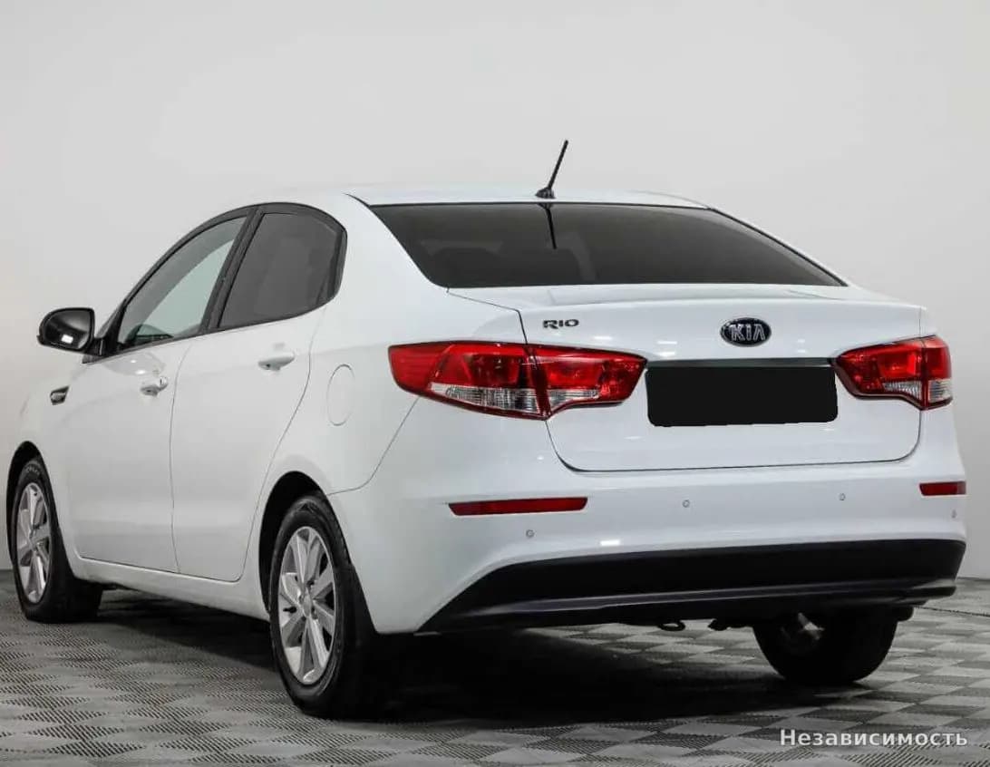 KIA Rio 2016 с пробегом — фото 6